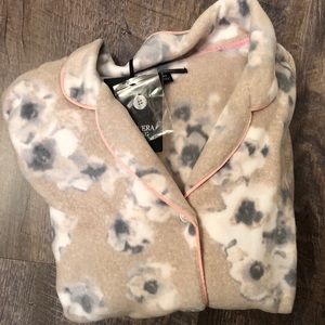TODAY ONLY SALE! super soft Vera Wang pj’s